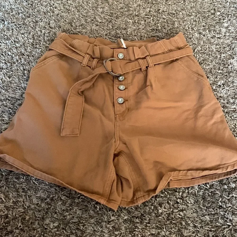 Free people brown high-rise shorts, size 6.